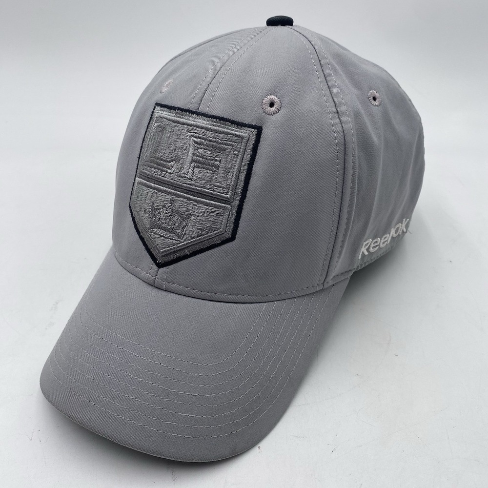 Los Angeles Kings Hat Reebok Stretch Fitted OSFM Silver Cleaned LA‎ Kings VGC
